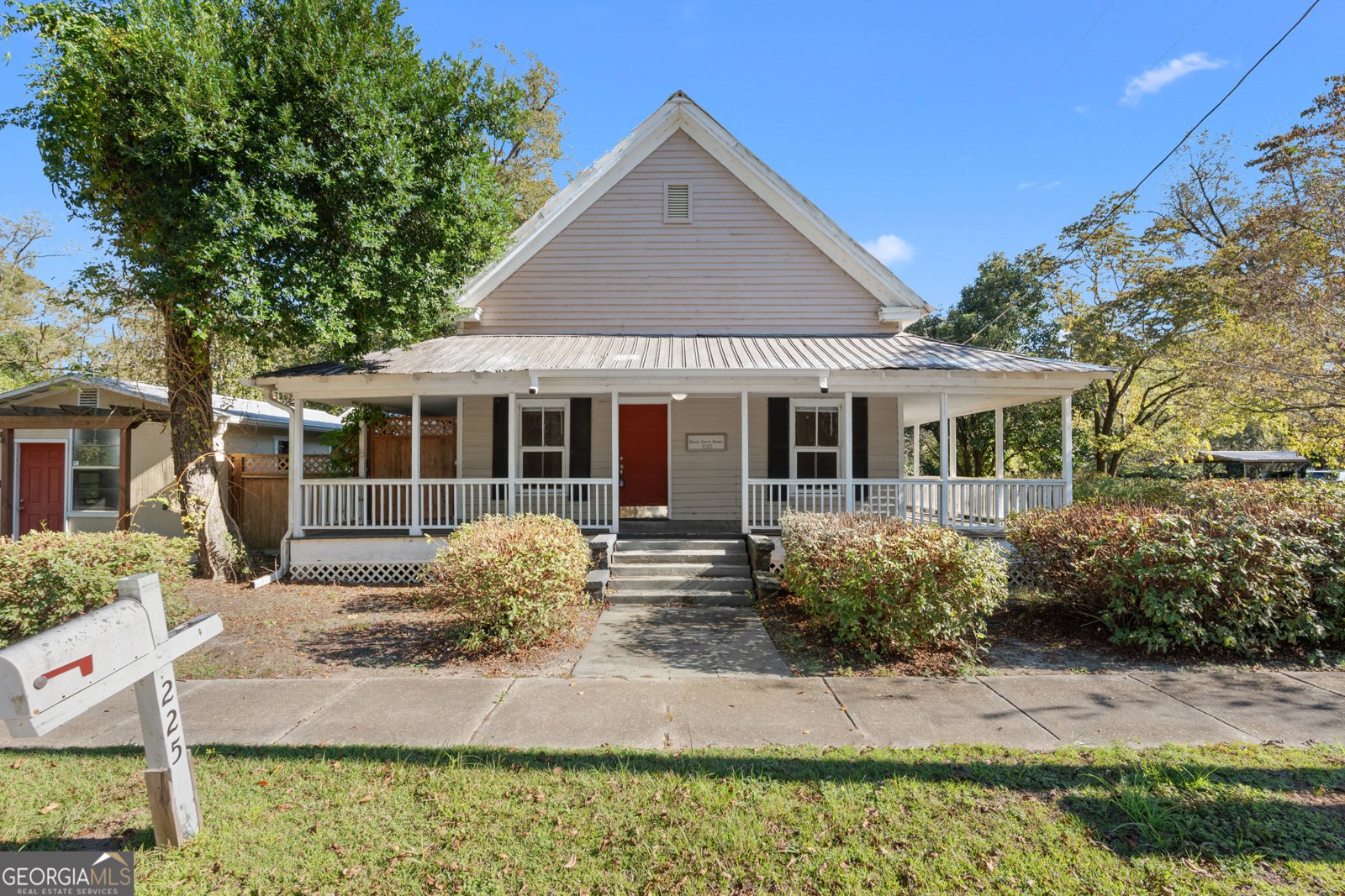 225 Oliver Highway Newington - main photo