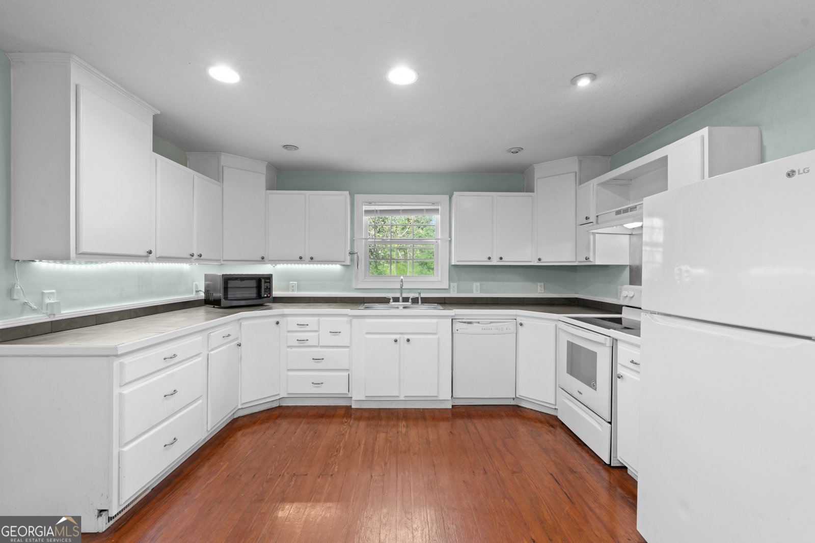 225 Oliver Highway Newington - 10