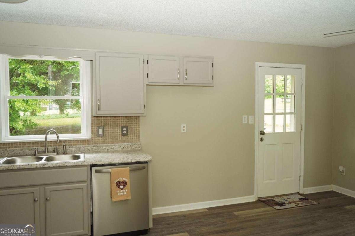 68 Sumer Lane Douglasville - 9