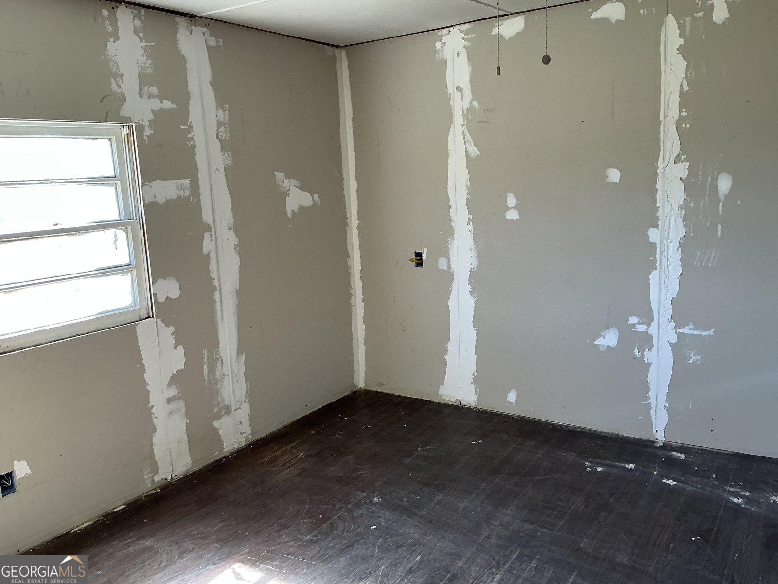 24 McGee Price Road Canon - 5