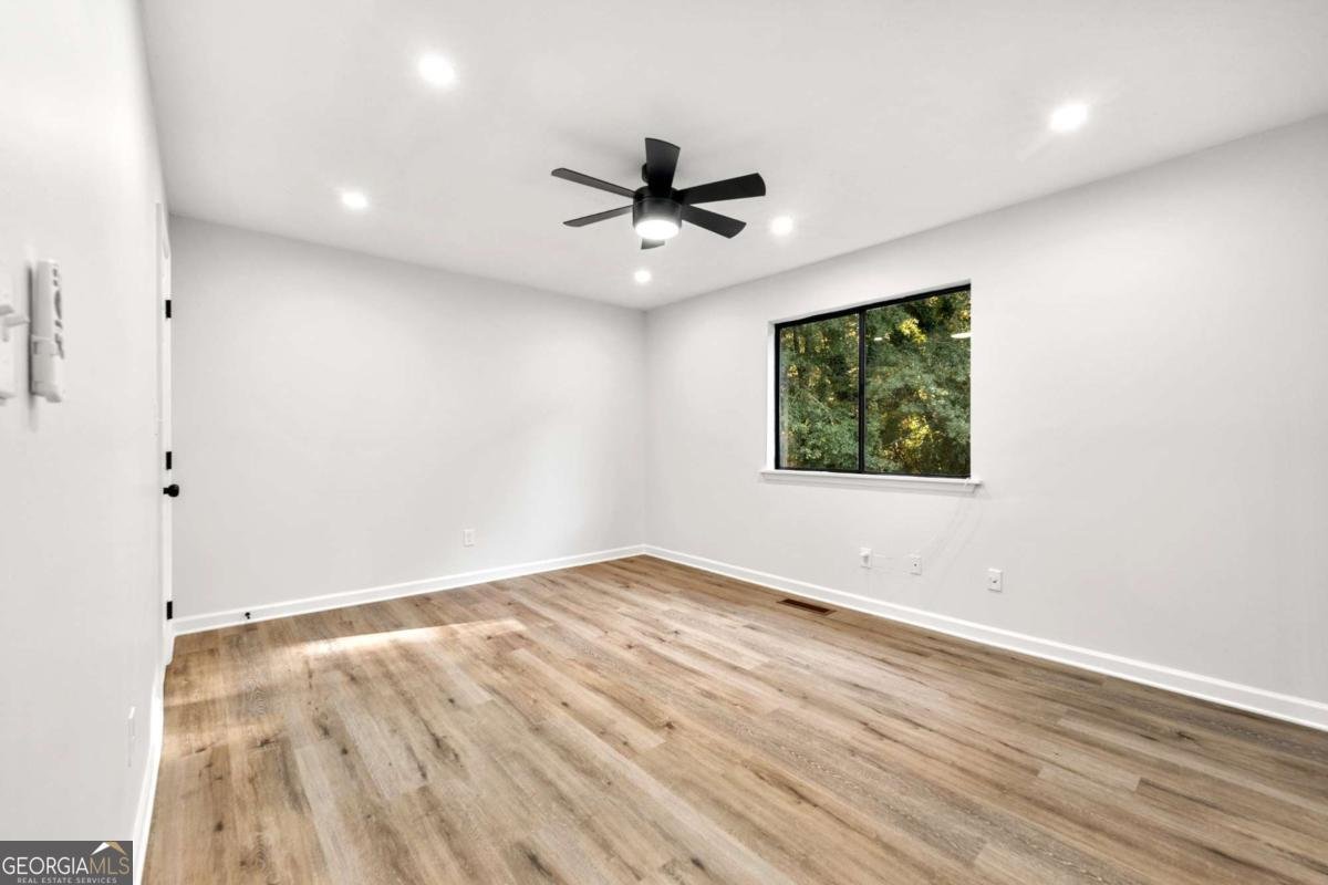 2071 Scarbrough Trail Stone Mountain - 11