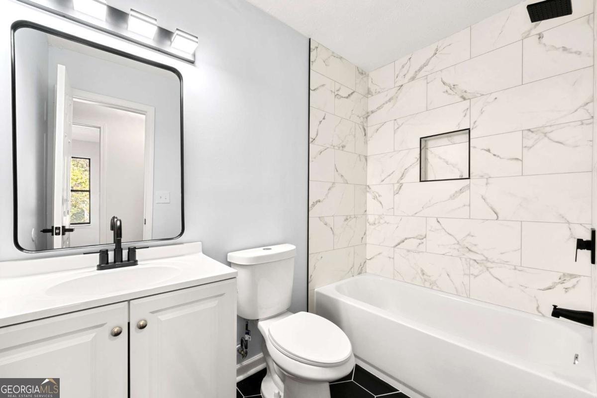 2071 Scarbrough Trail Stone Mountain - 15