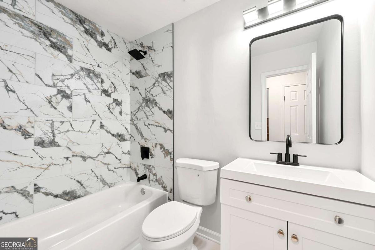 2071 Scarbrough Trail Stone Mountain - 17