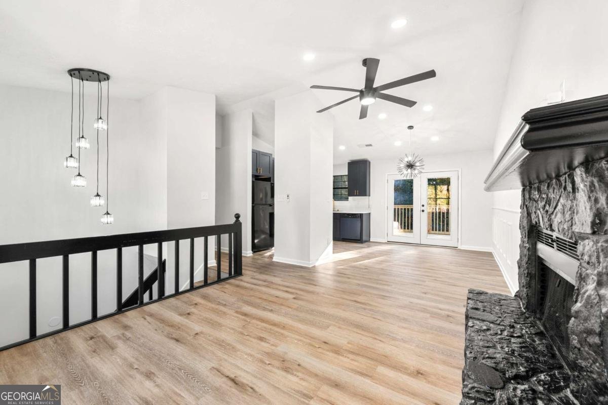 2071 Scarbrough Trail Stone Mountain - 7