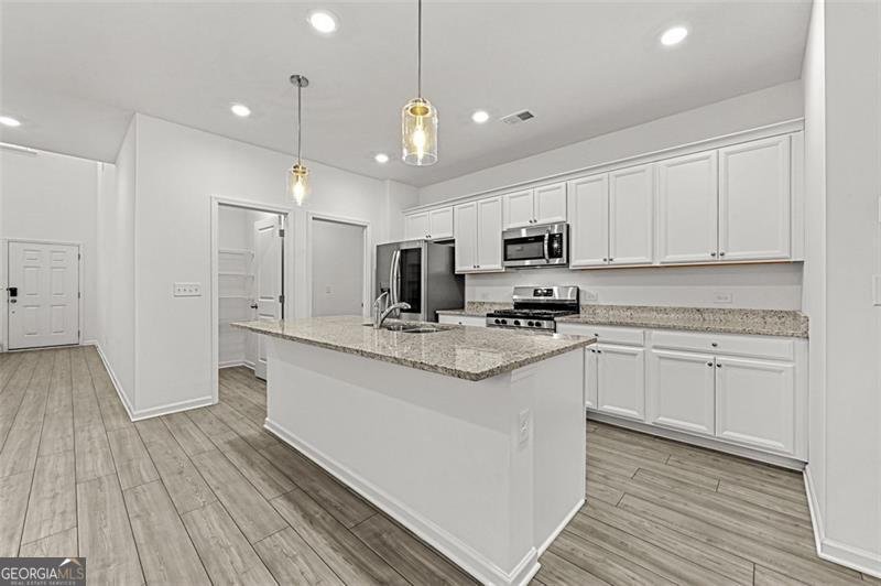 370 GOLDEN EAGLE Braselton - 15