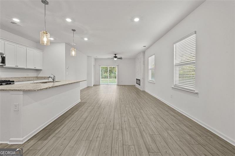 370 GOLDEN EAGLE Braselton - 21