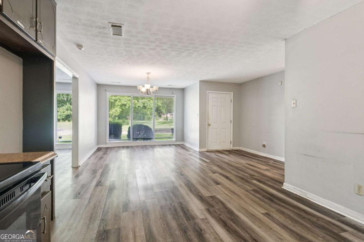 151 Highway 36 Bypass Barnesville - 11