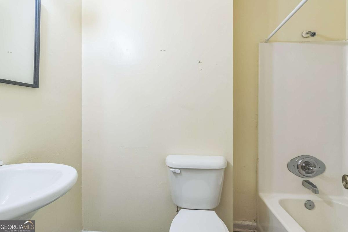 151 Highway 36 Bypass Barnesville - 13