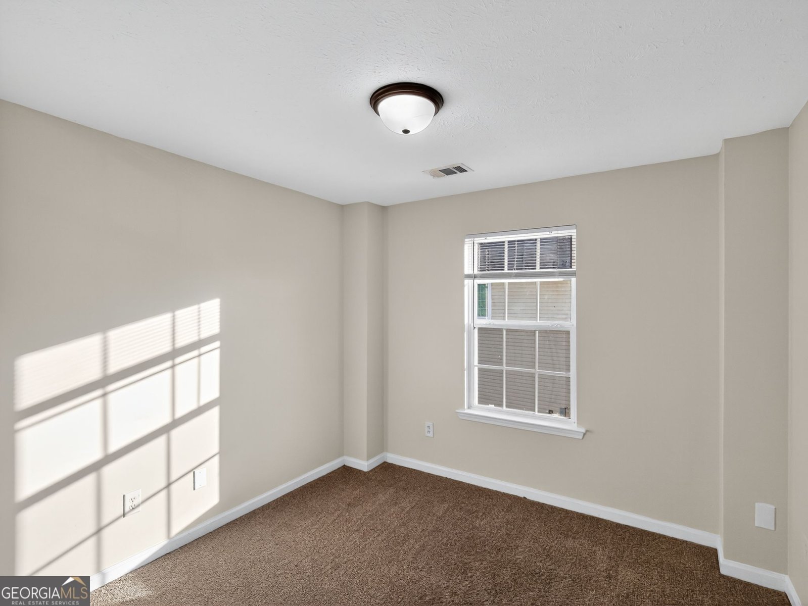 327 Sapphire Bend Riverdale - 22