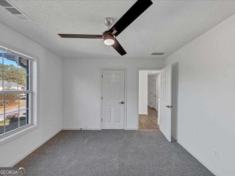 175 GLYNNSHIRE Court Covington - 32
