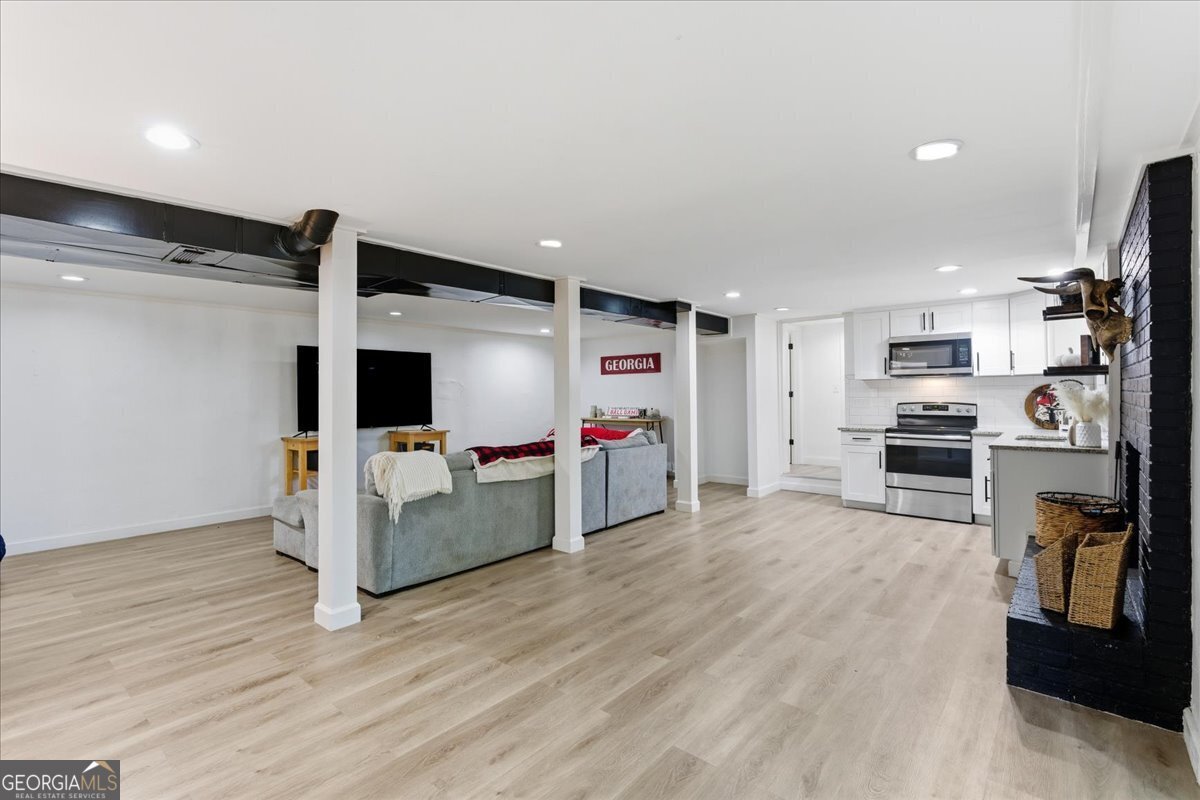 7 Thrushwood Road Rome - 36