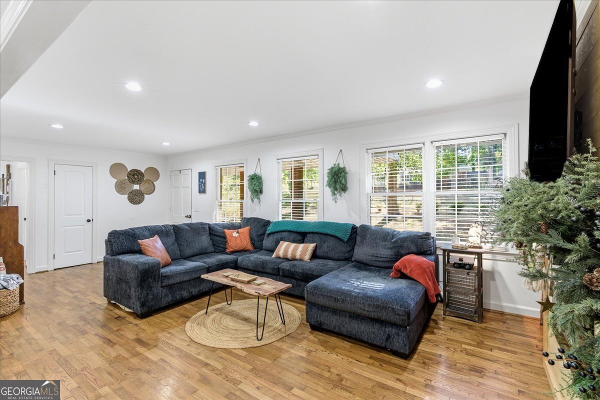 7 Thrushwood Road Rome - 7