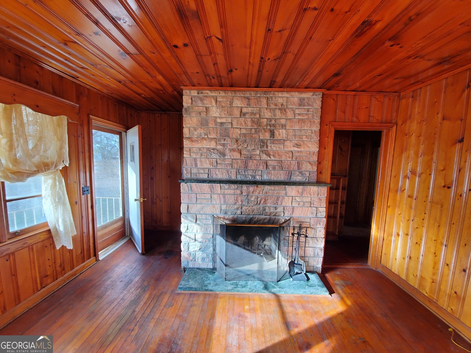 1025 Pickens Street Ball Ground - 3