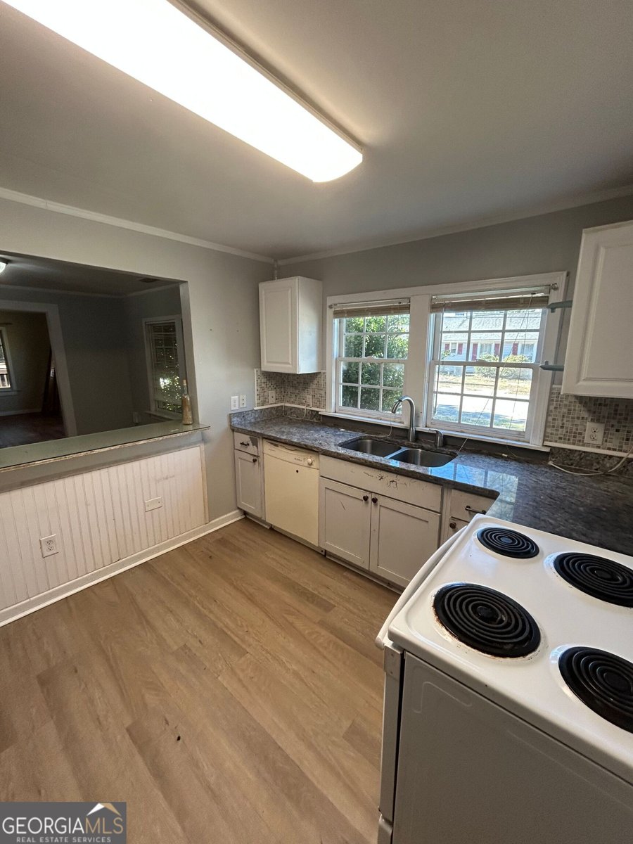 240 5th Avenue Winder - 10