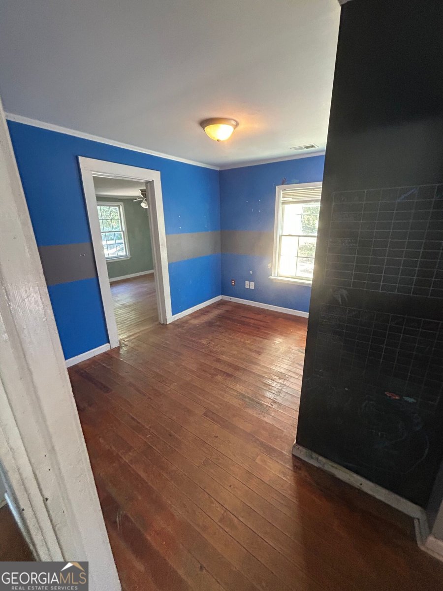240 5th Avenue Winder - 12