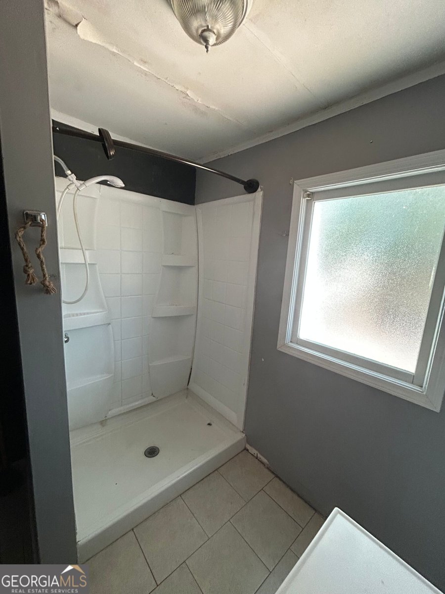 240 5th Avenue Winder - 16