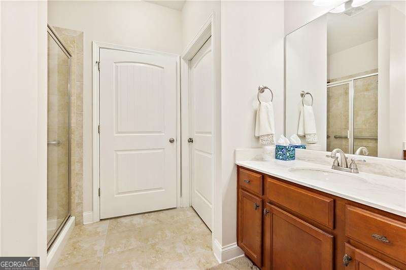 68 HAWTHORNE RIDGE Circle Dallas - 22