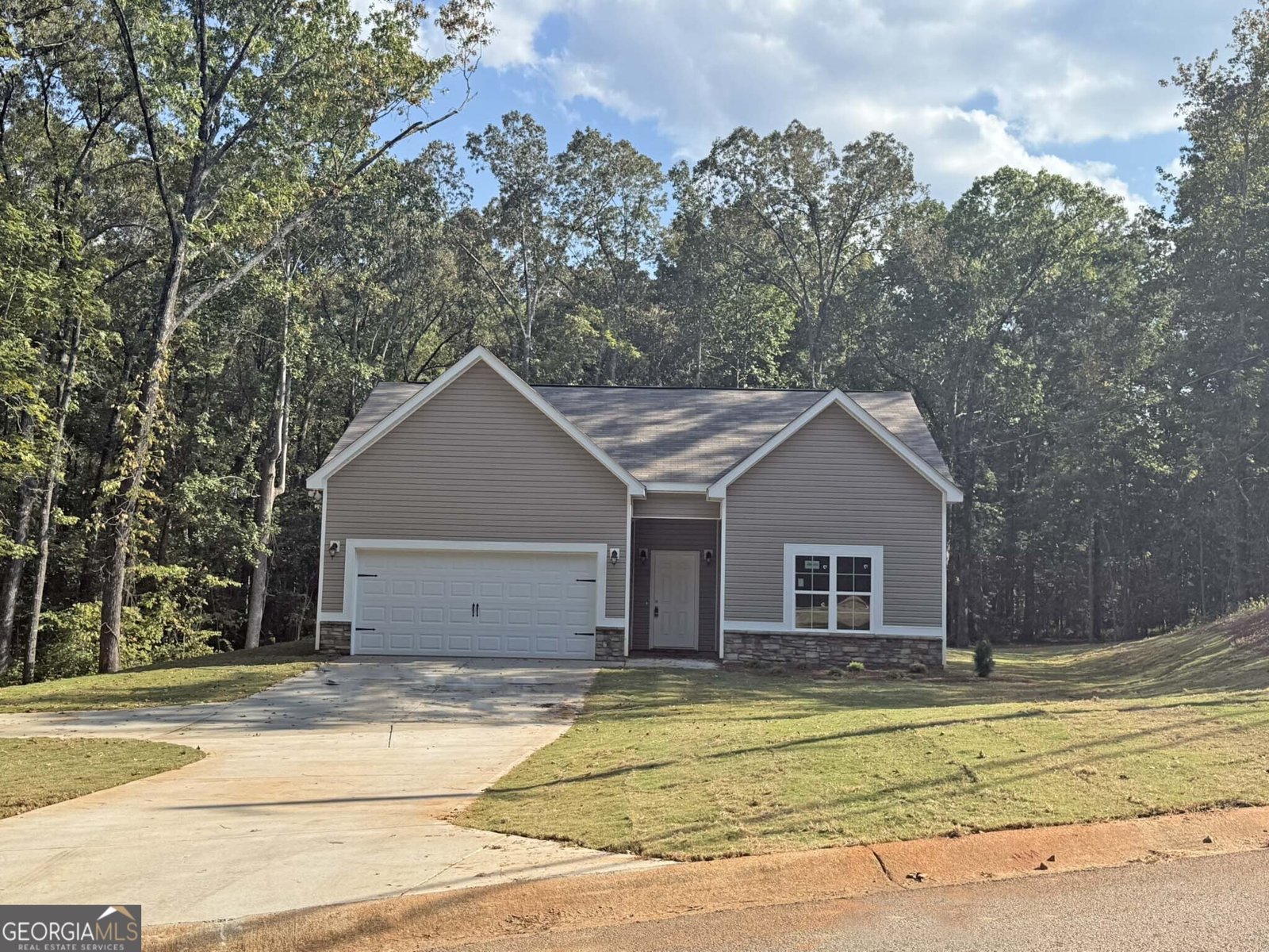 135 Edgemont Drive LaGrange - 2