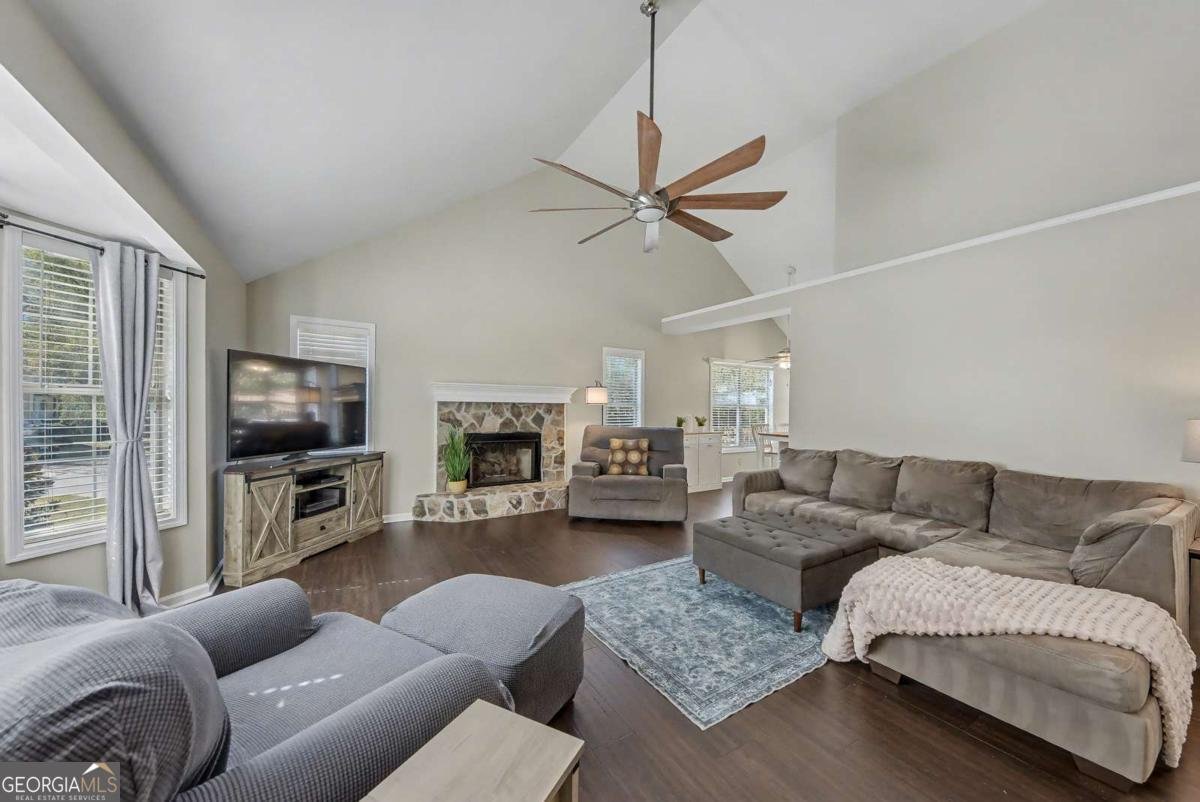 6035 Sarah Orr Lane Cumming - 9