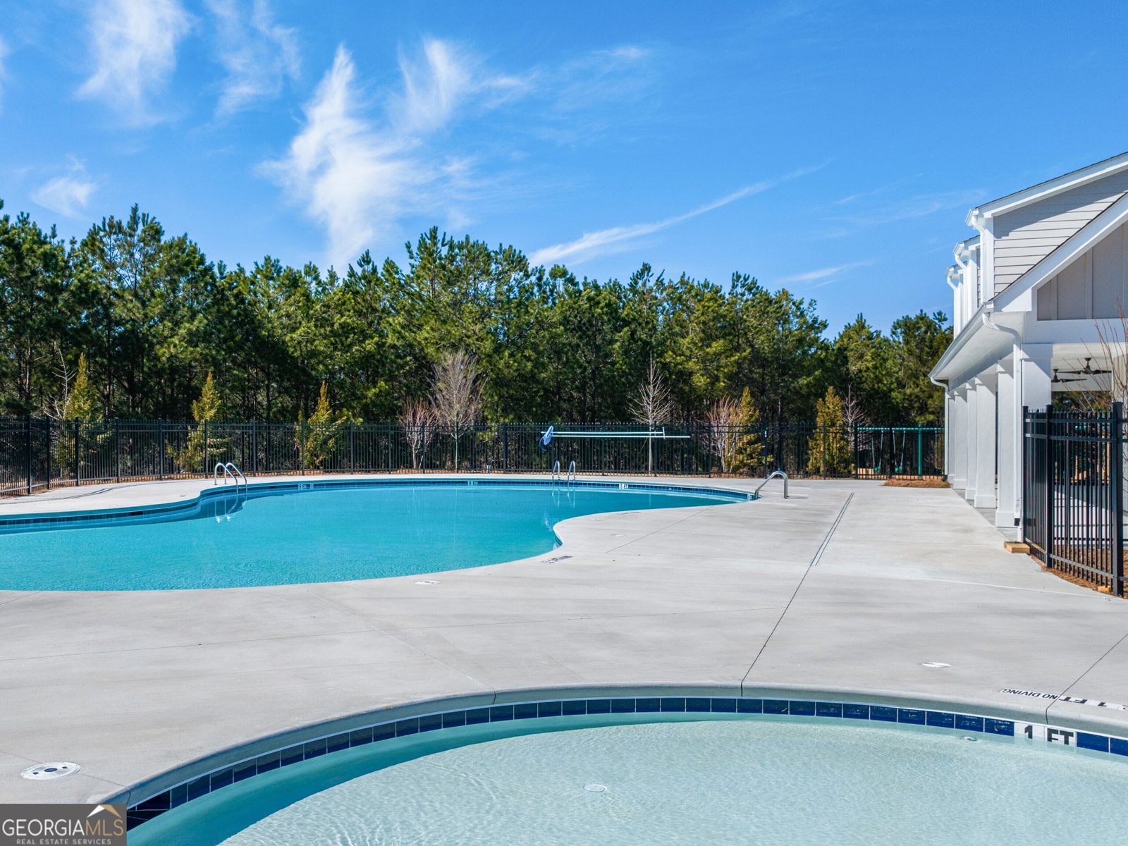 8204 Elkhorn Drive Fairburn - 43