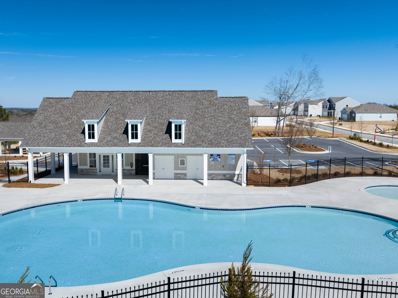 8204 Elkhorn Drive Fairburn - 46