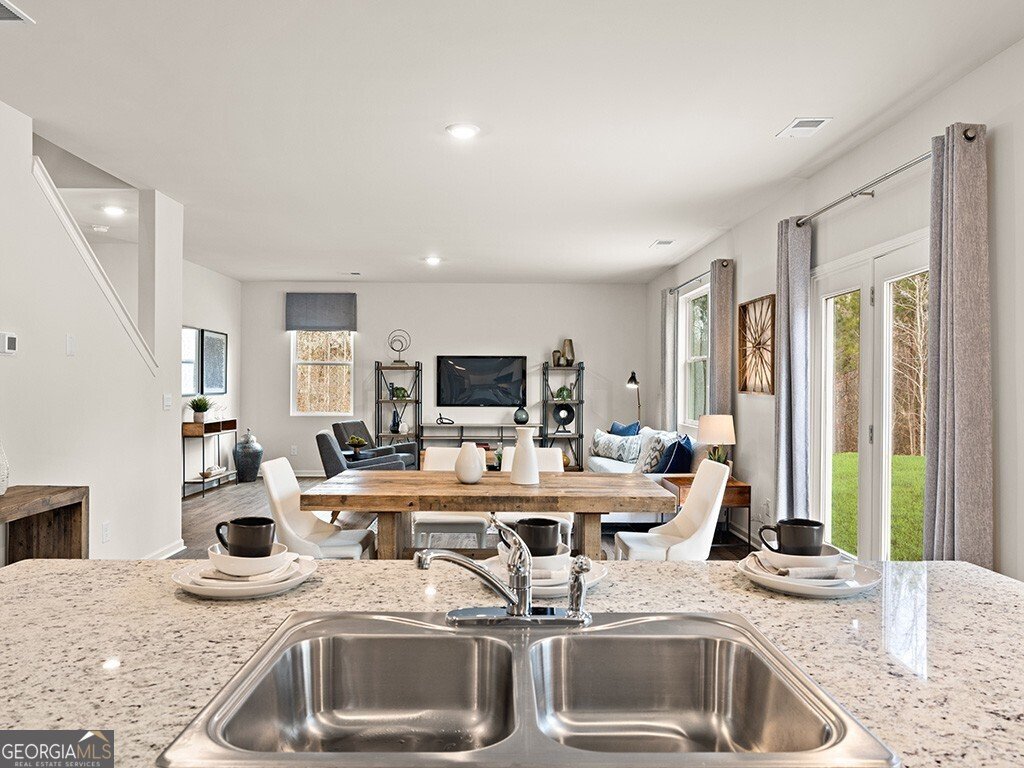 8204 Elkhorn Drive Fairburn - 9