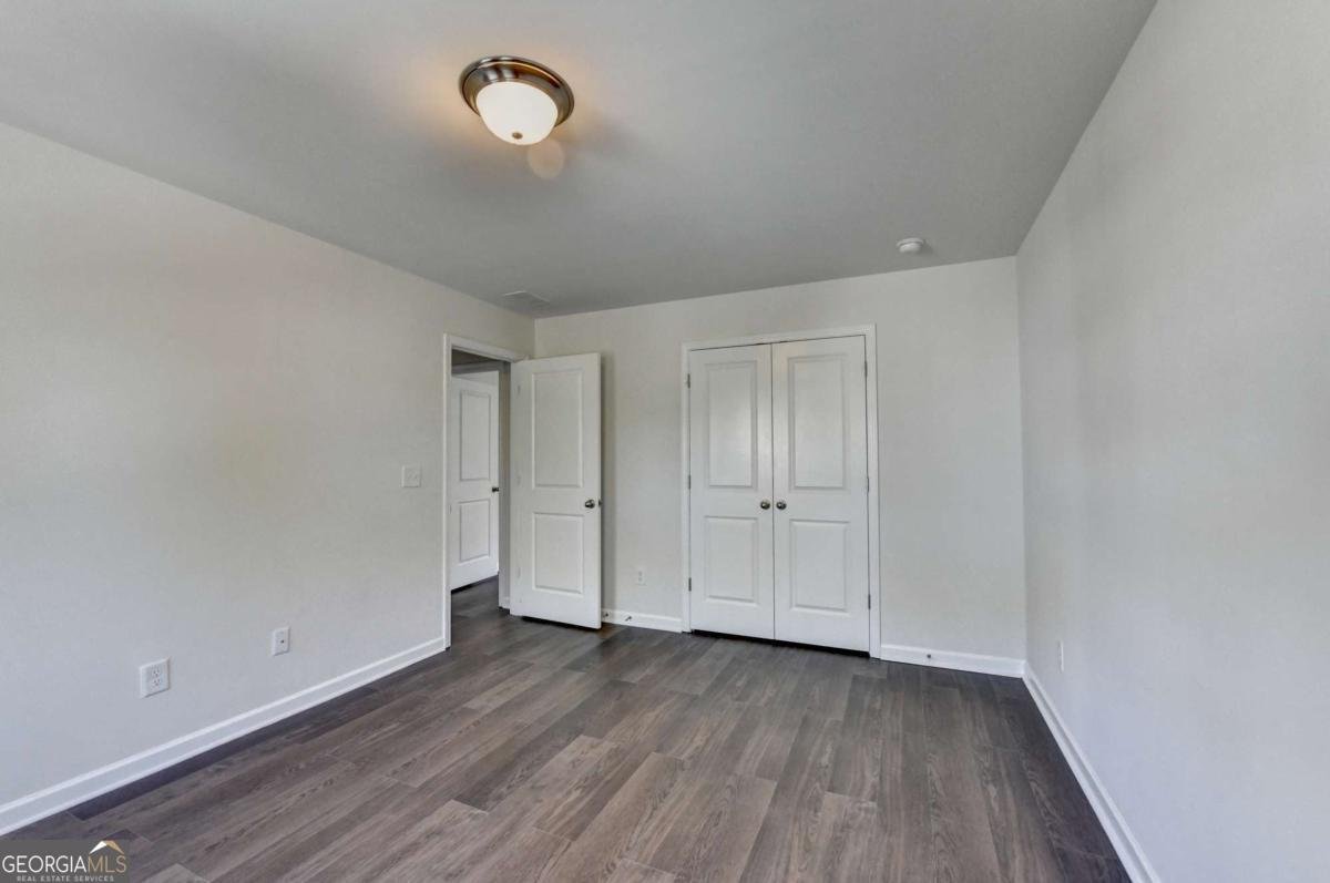 765 GROVE VALLEY Drive Cumming - 22