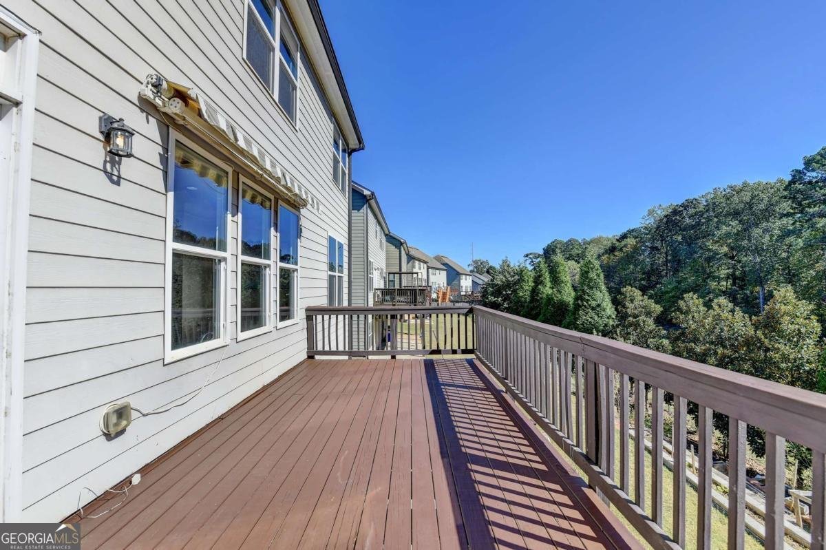 765 GROVE VALLEY Drive Cumming - 85