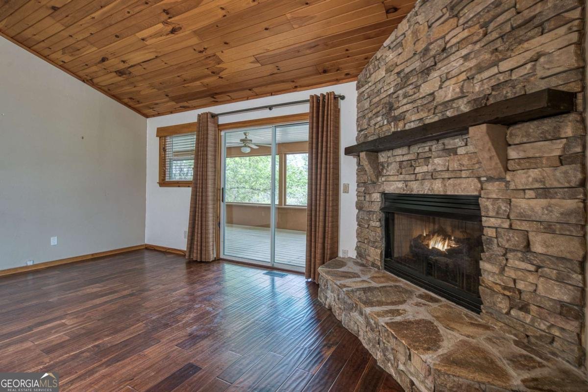 292 Holly Cove Circle Blairsville - 14