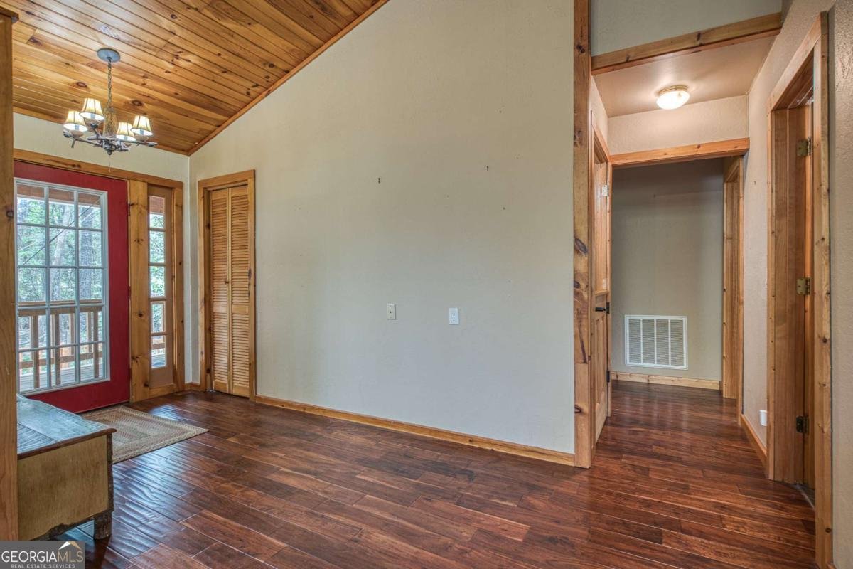 292 Holly Cove Circle Blairsville - 17