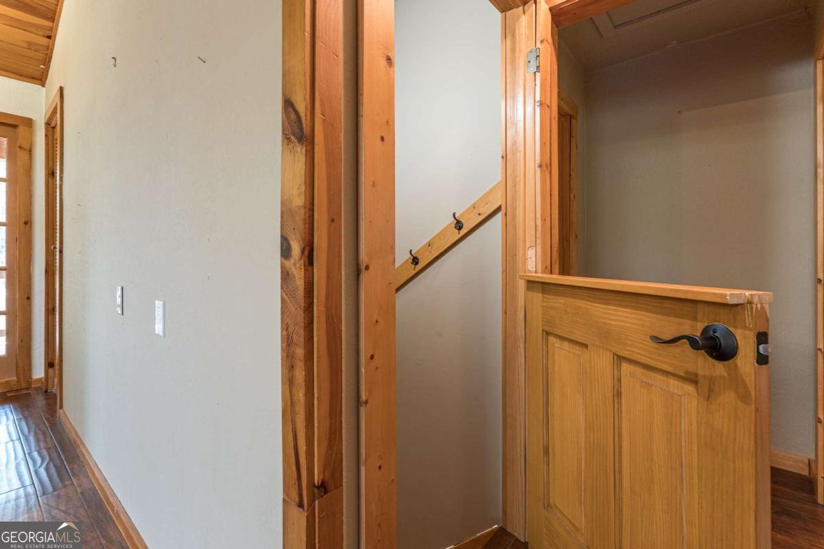 292 Holly Cove Circle Blairsville - 27