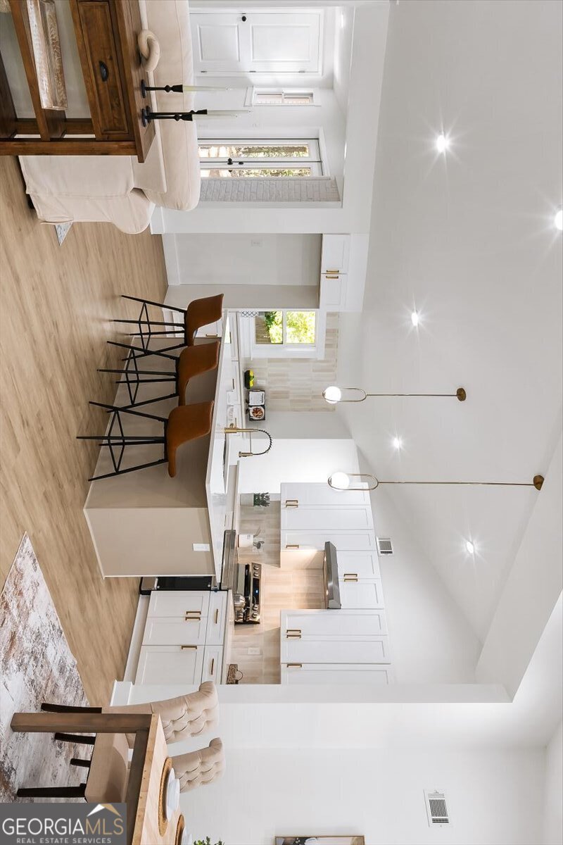 2115 Honeysuckle Lane Atlanta - 2