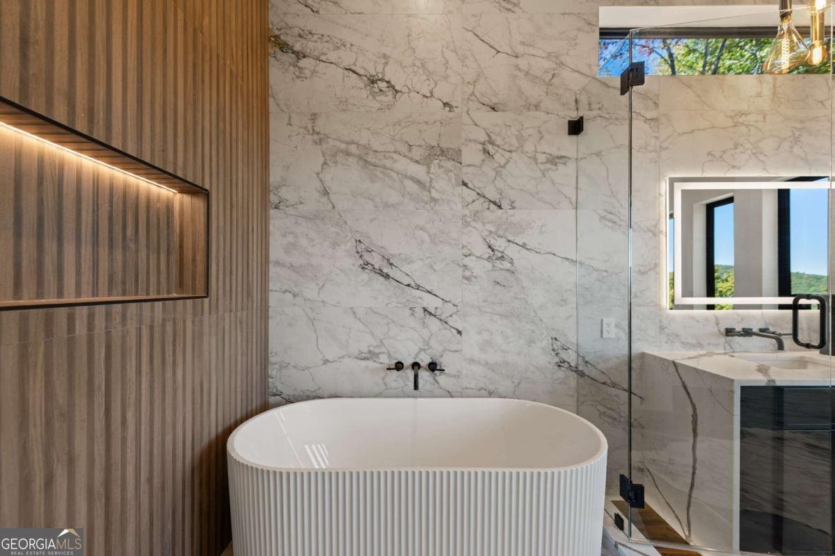 321 Skylight Drive Blue Ridge - 23