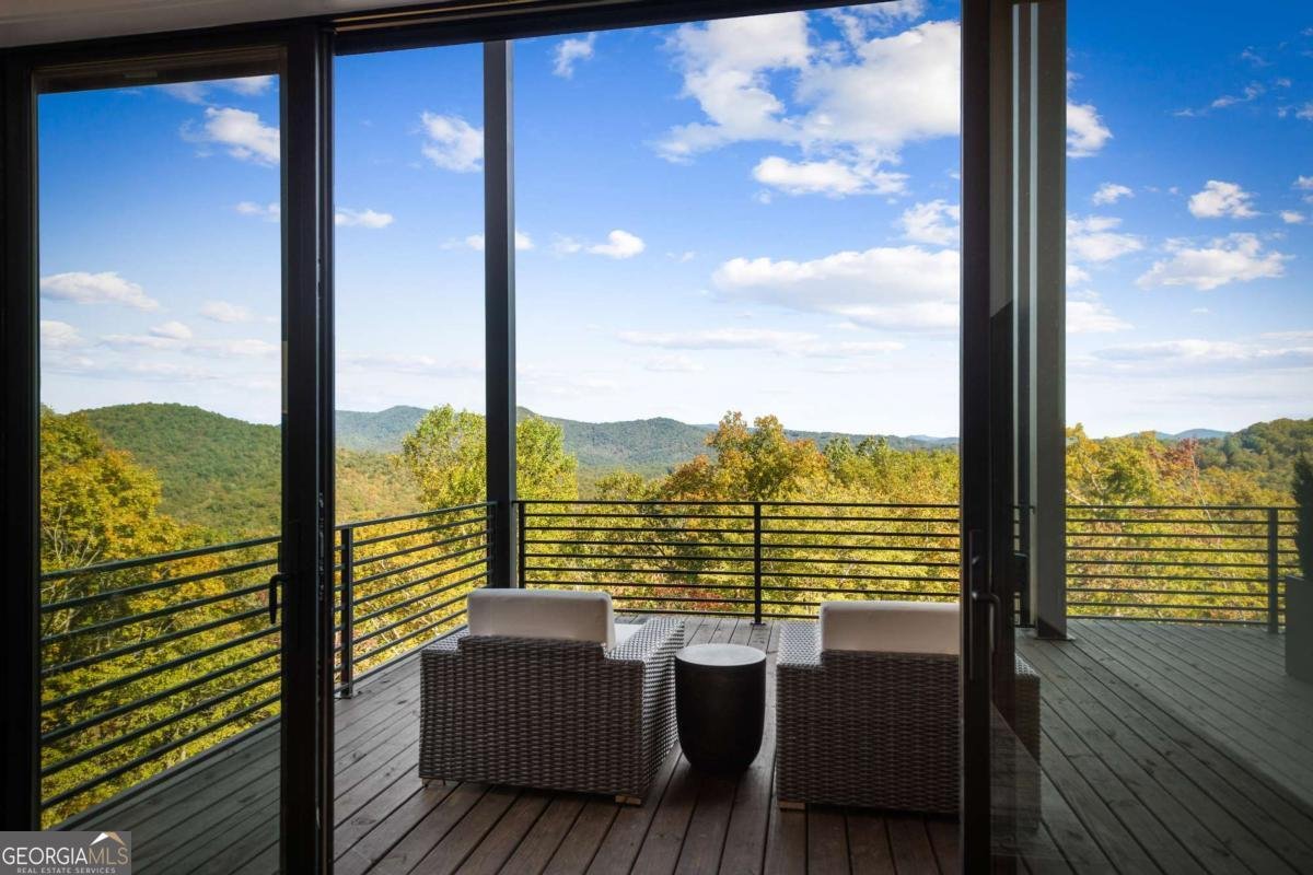 321 Skylight Drive Blue Ridge - 29