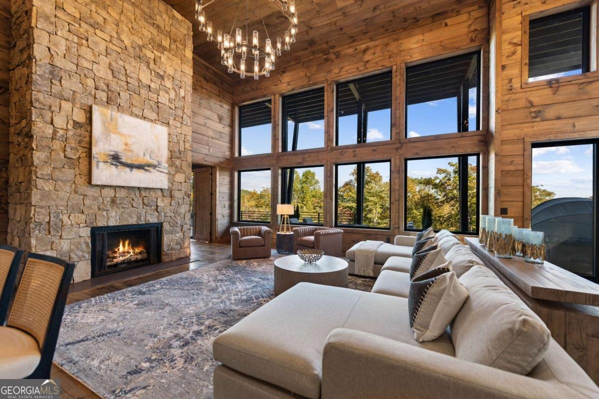 321 Skylight Drive Blue Ridge - 37