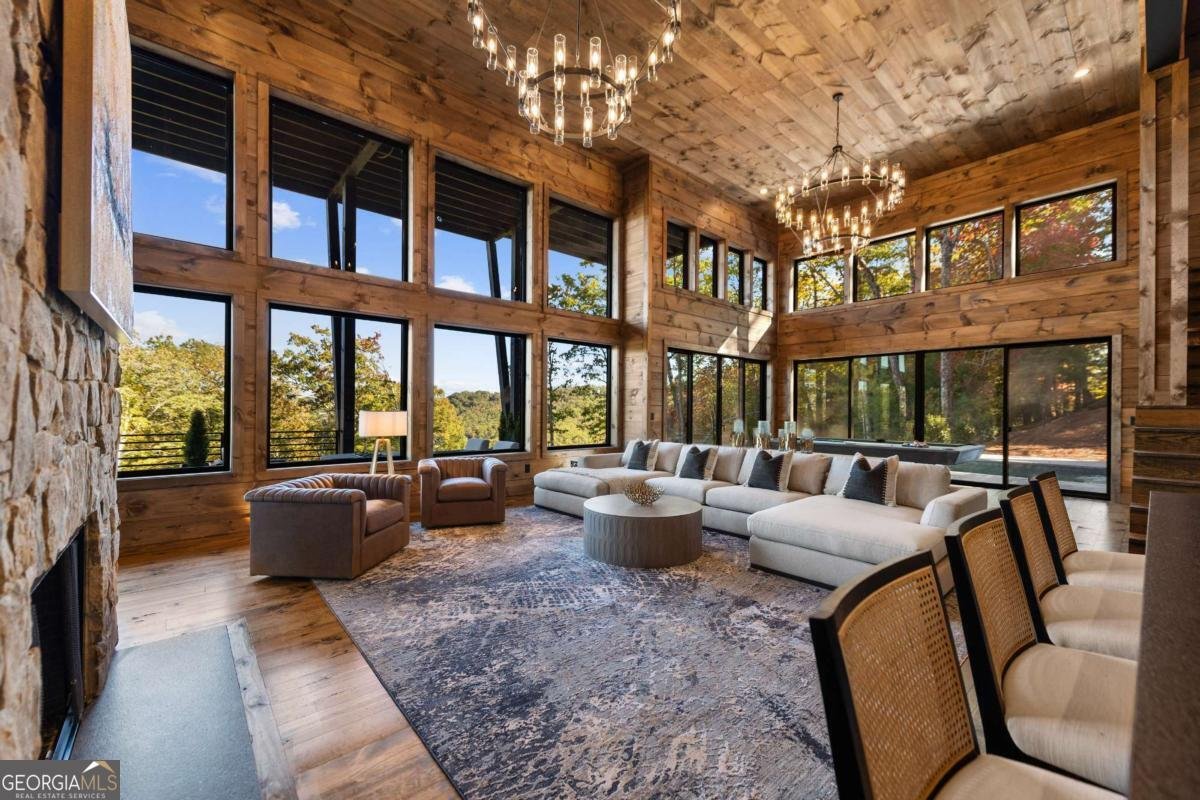 321 Skylight Drive Blue Ridge - 43