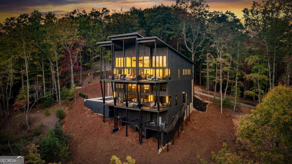 321 Skylight Drive Blue Ridge - 67