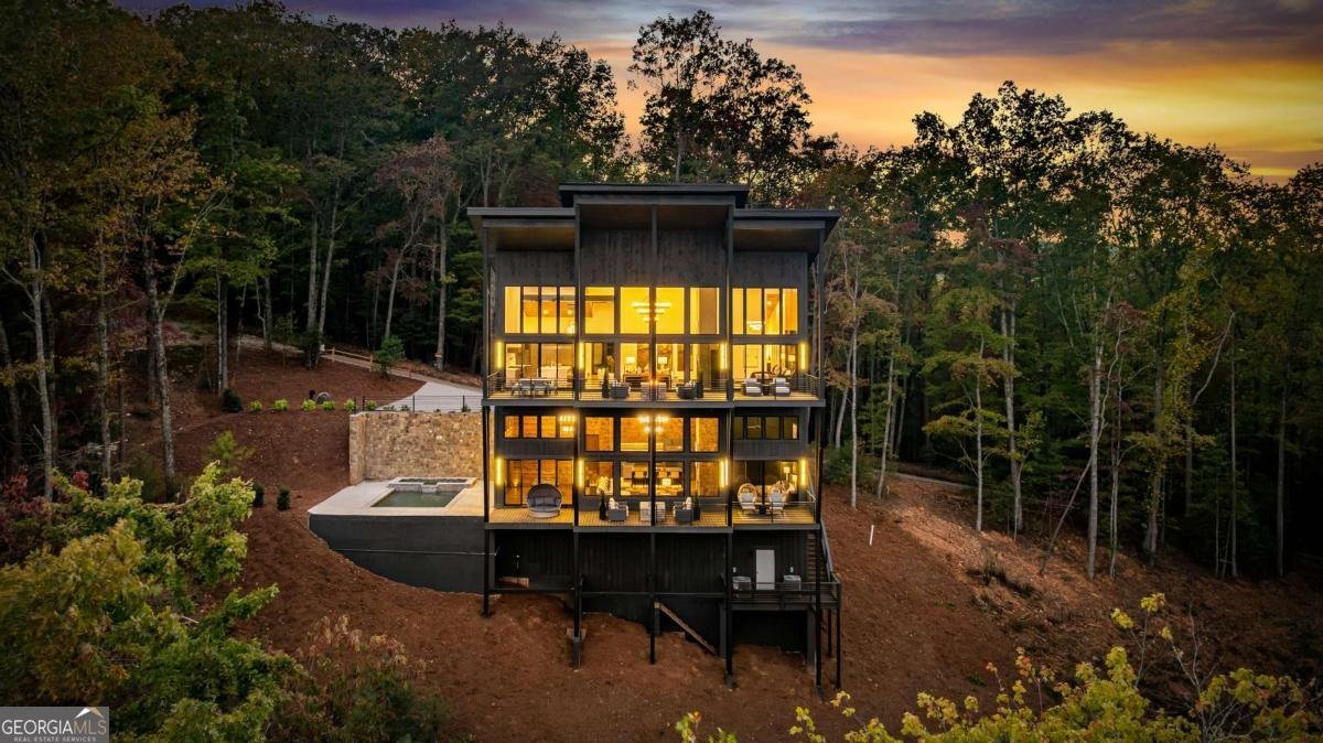 321 Skylight Drive Blue Ridge - 88