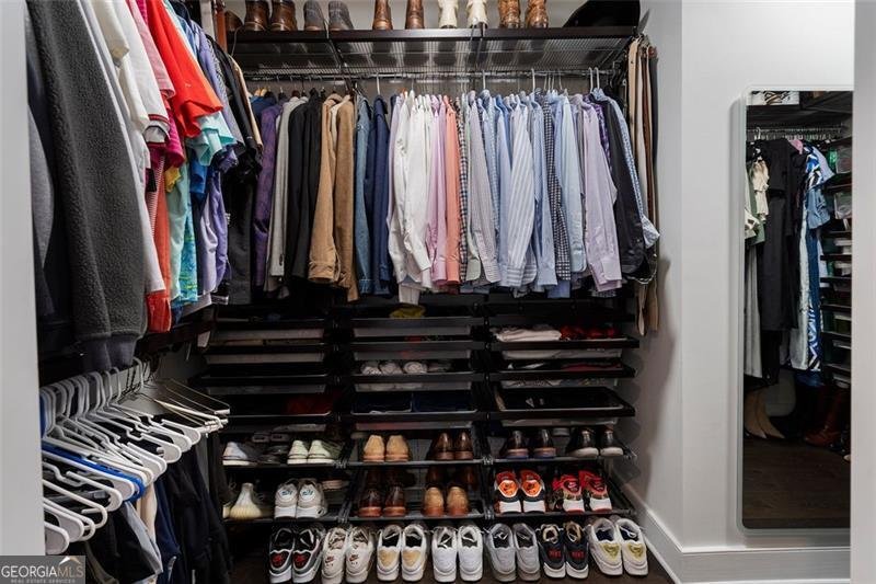 3630 Peachtree Road Atlanta - 25