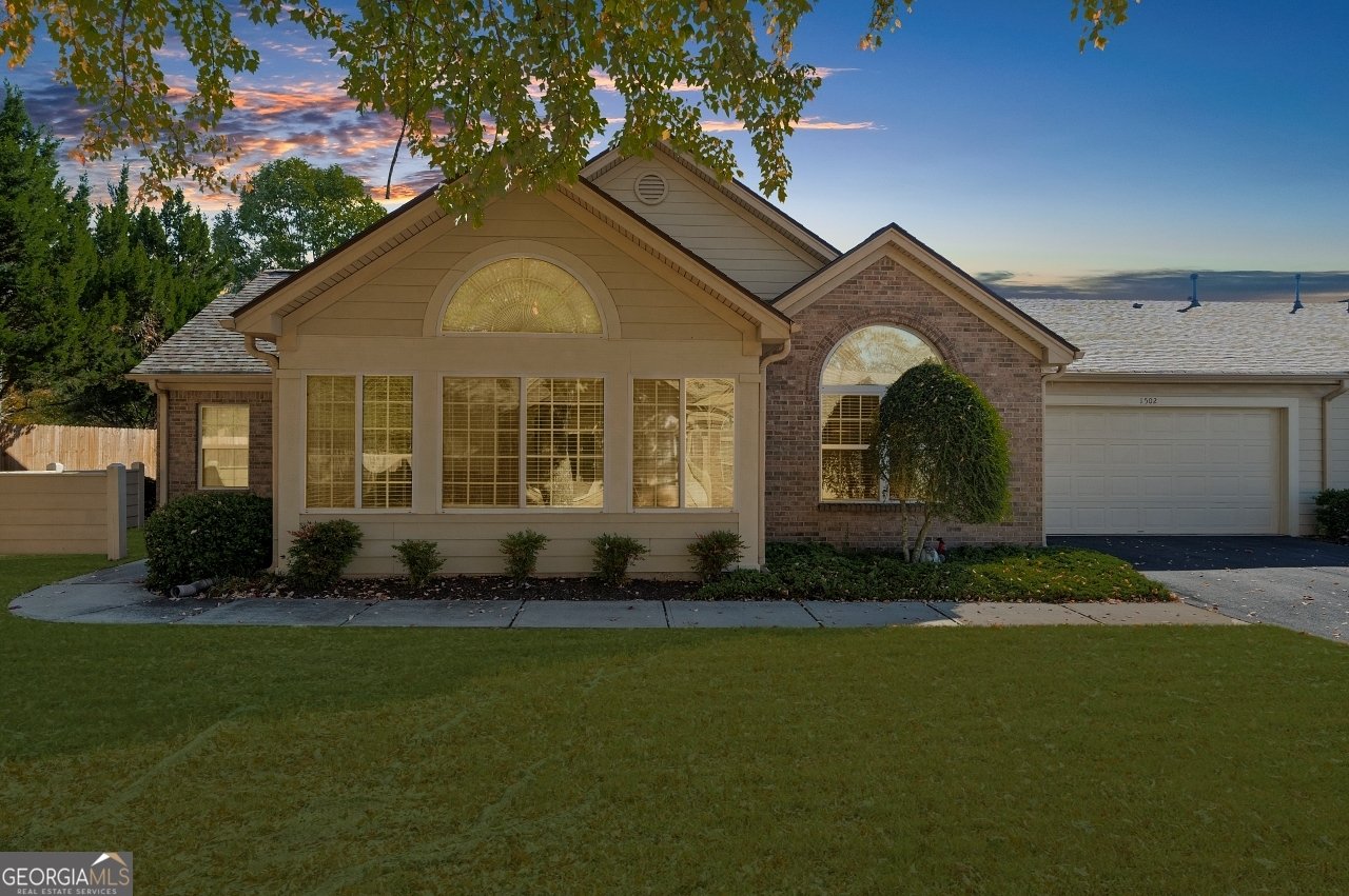 1502 Silver Summit Drive Conyers - 2