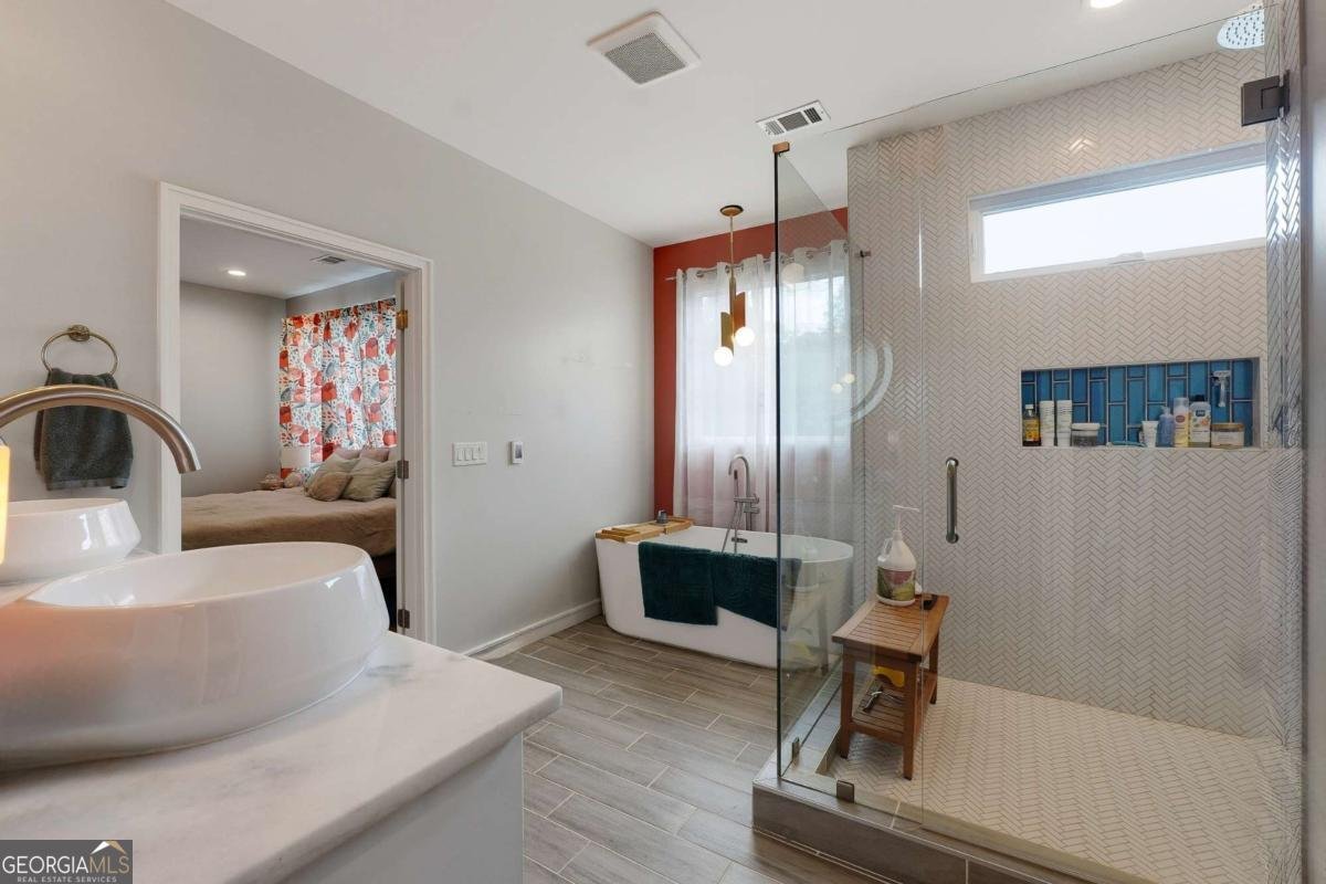 1000 Gresham Avenue Atlanta - 19