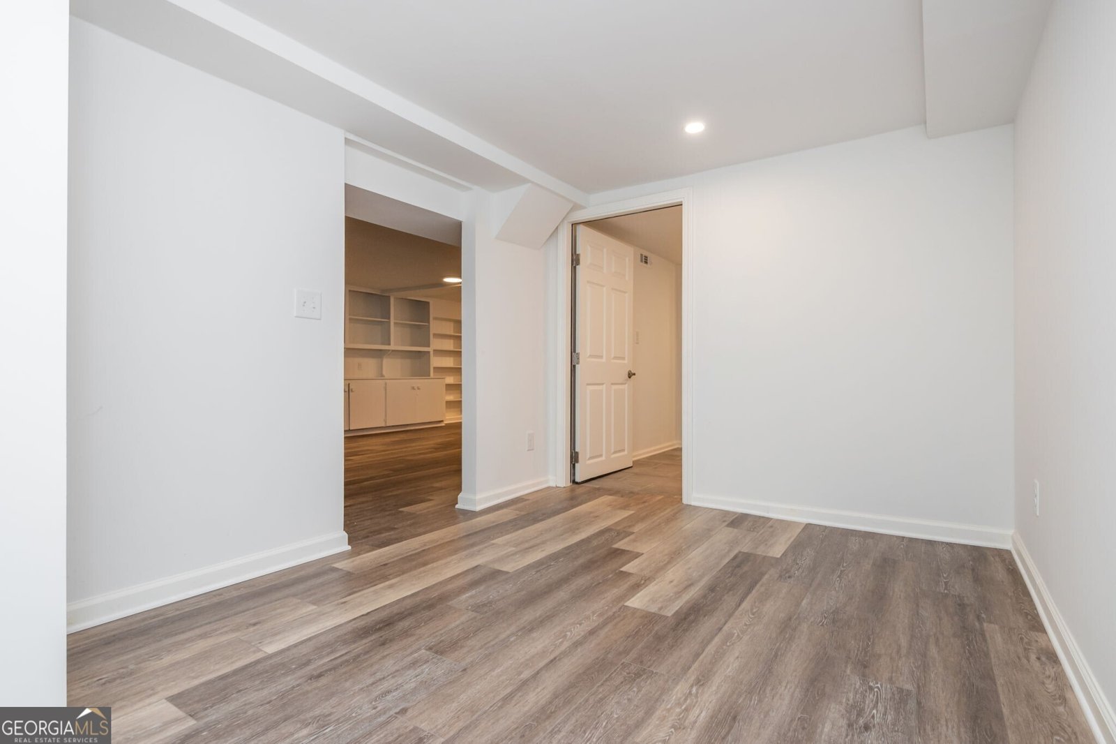 1077 Vistavia Circle Decatur - 24