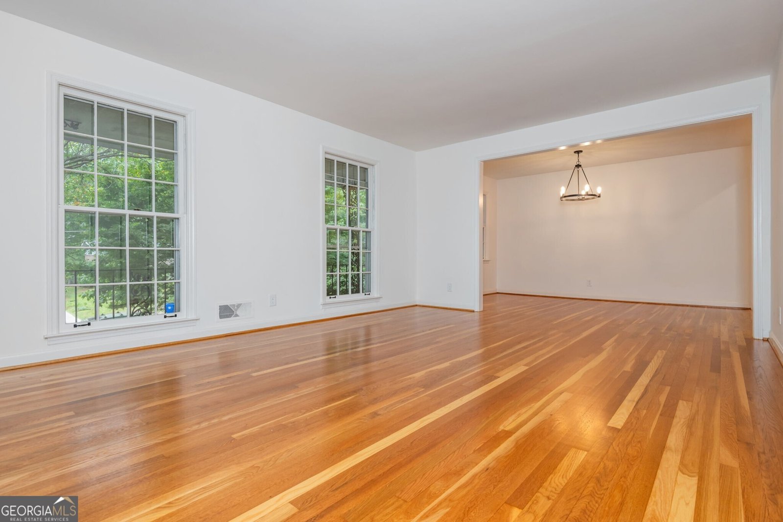 1077 Vistavia Circle Decatur - 3