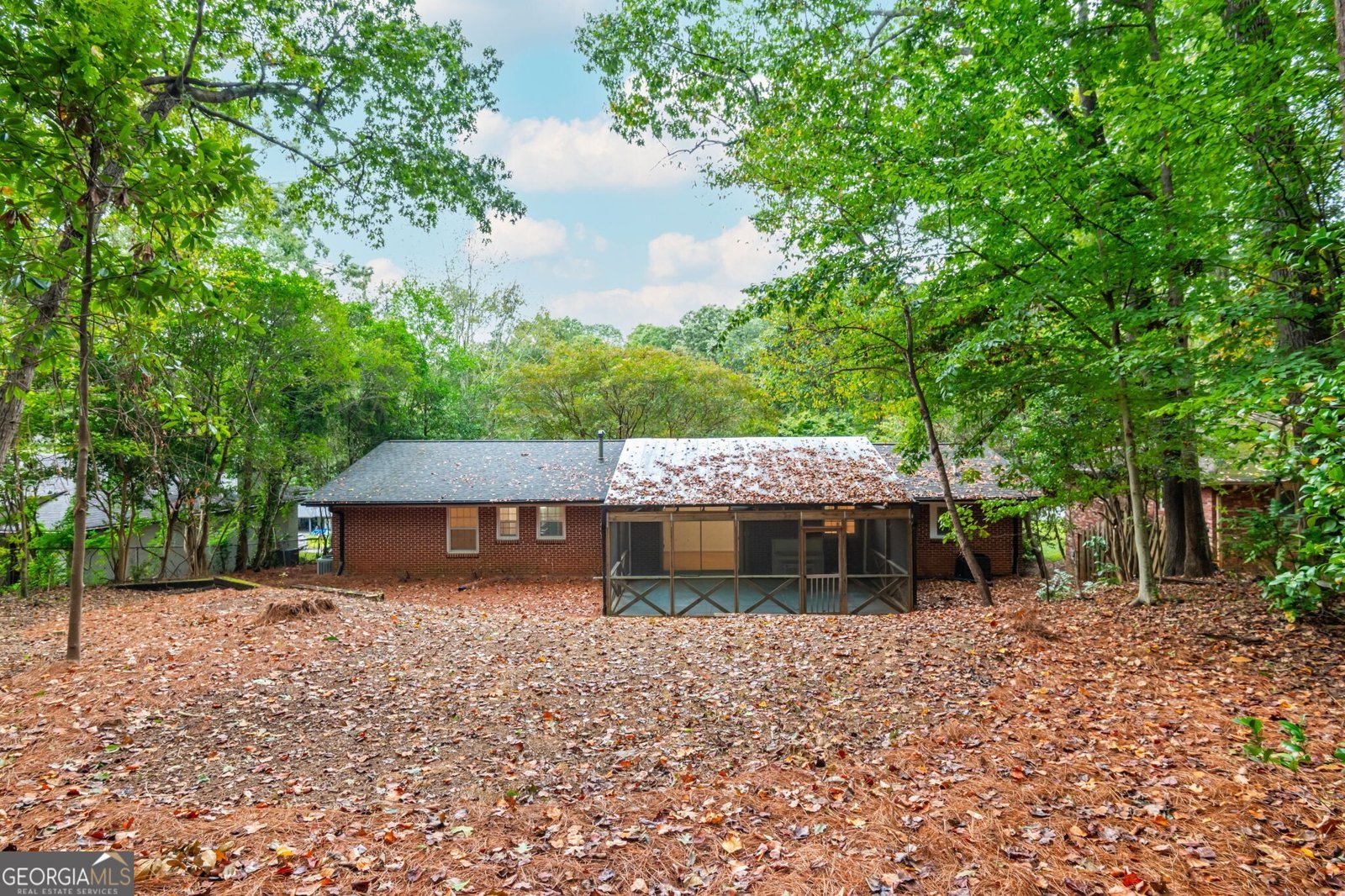 1077 Vistavia Circle Decatur - 34