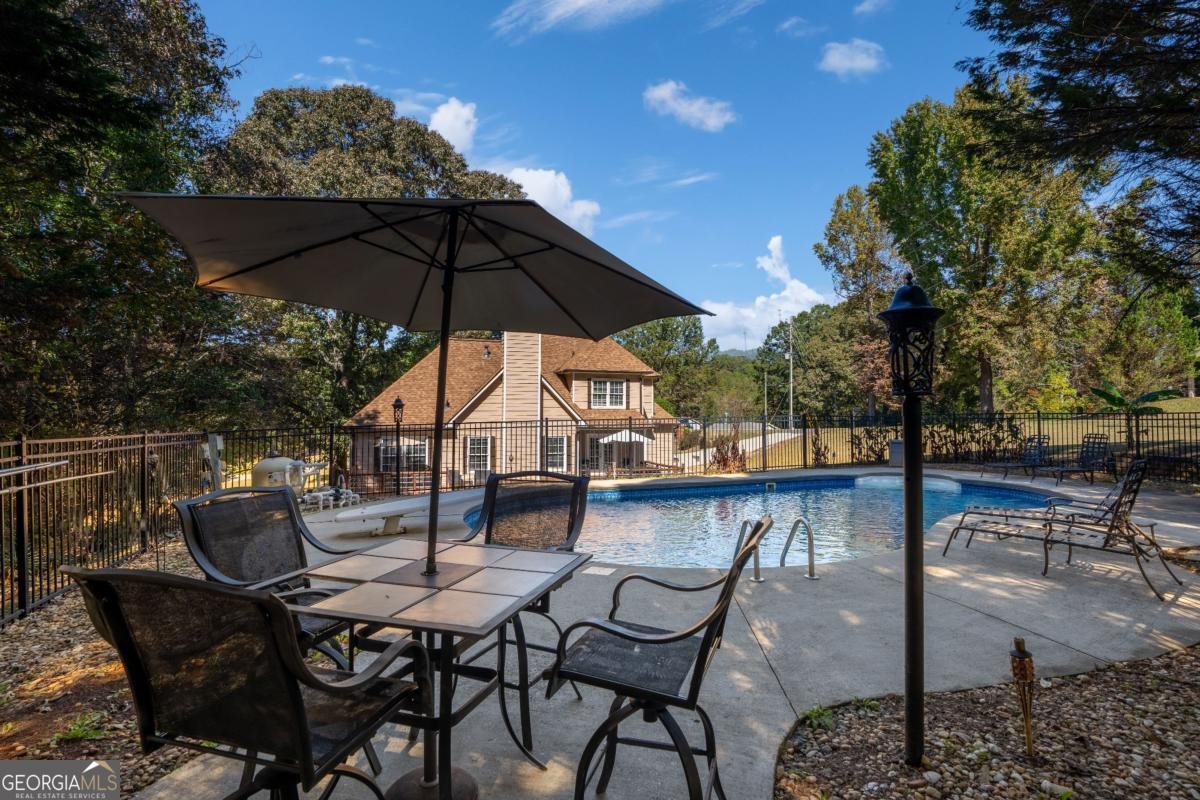 5126 Cash Road Flowery Branch - 40
