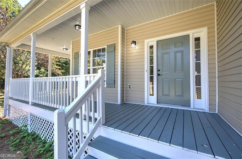 135 GREATWOOD Drive White - 4