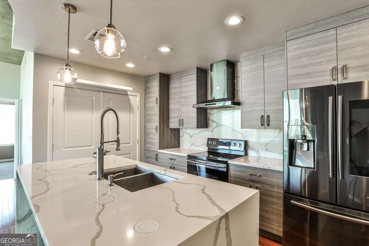 860 PEACHTREE Street Atlanta - 13