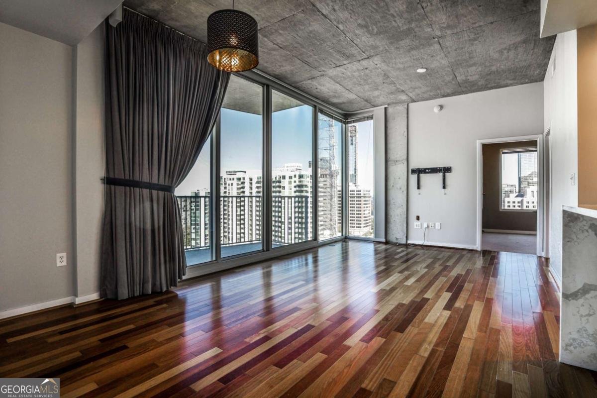 860 PEACHTREE Street Atlanta - 21