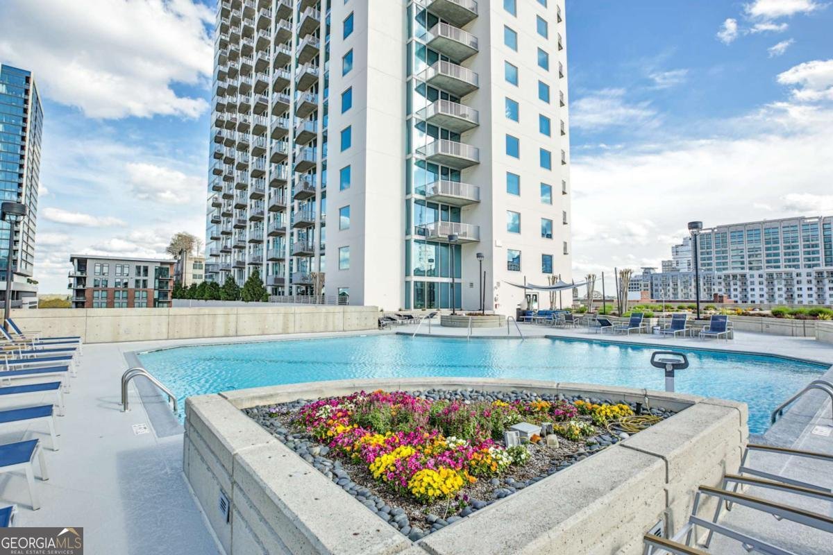 860 PEACHTREE Street Atlanta - 23