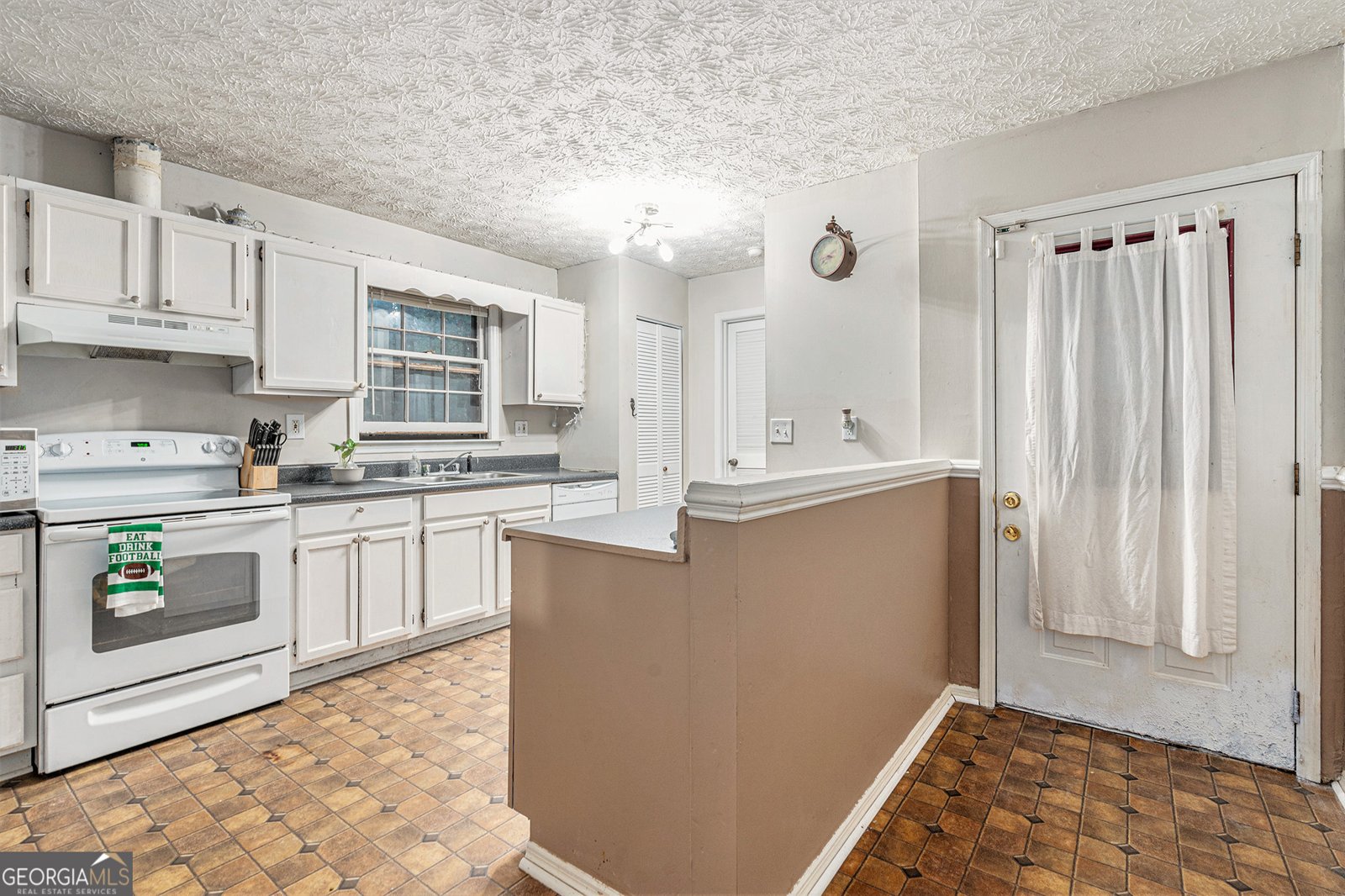 1548 Fleetwood Drive Griffin - 10